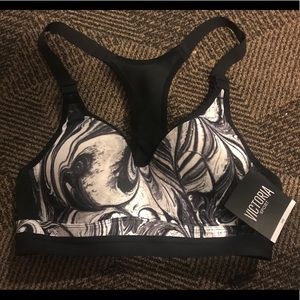 Victoria’s Secret Incredible Sports Bra